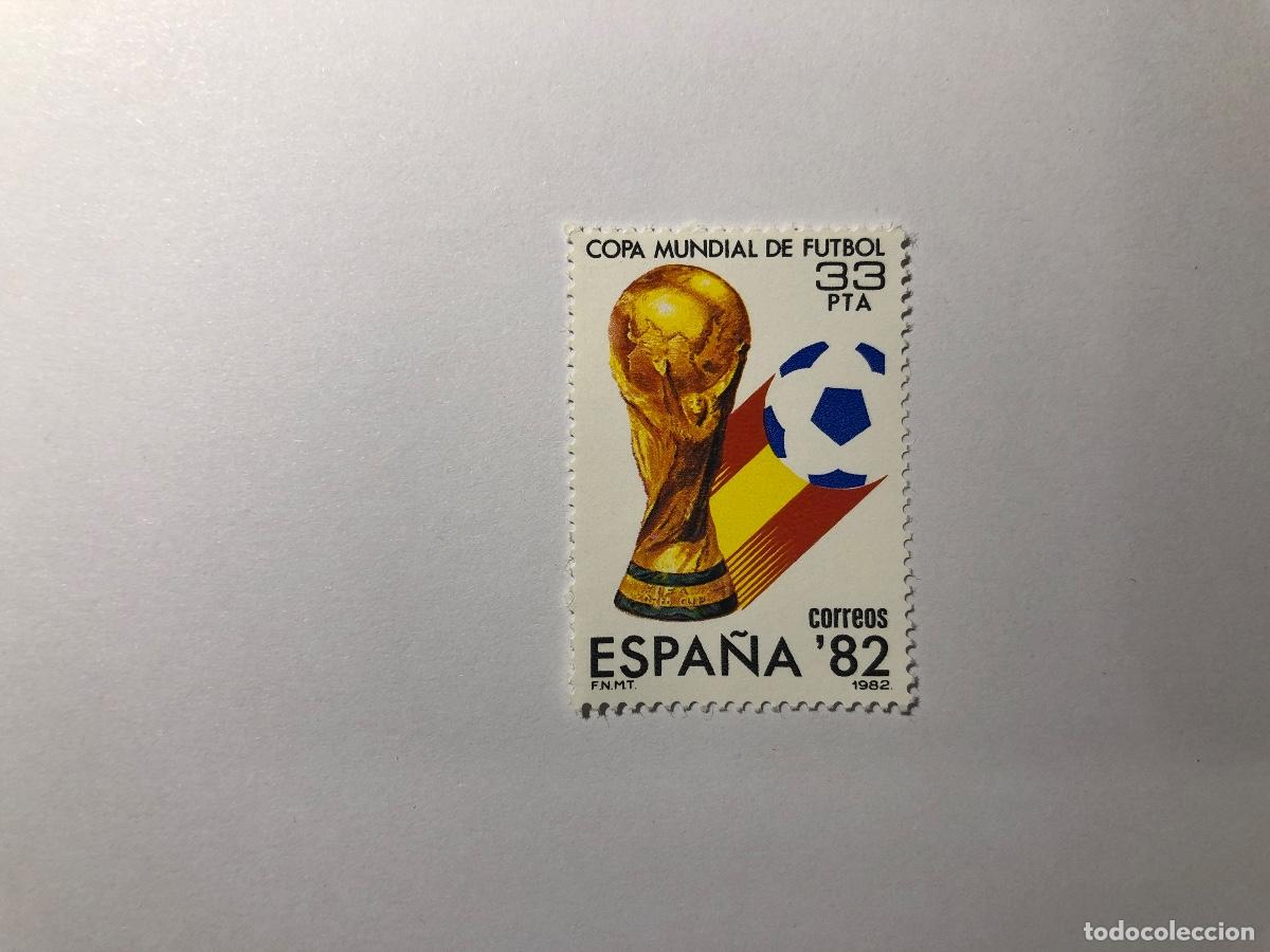 Sellos: Sello postal Correos de Espa&ntilde;a, 1982. Valor facial 33 PTA. Mundial de F&uacute;tbol. Edifil 2645. Nuevo