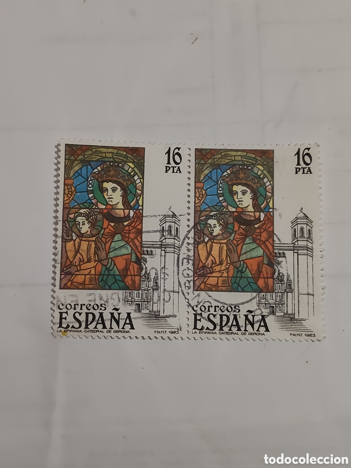 Sellos: Bloque de 2 sellos de Espa&ntilde;a vidrieras catedral de Gerona 1983