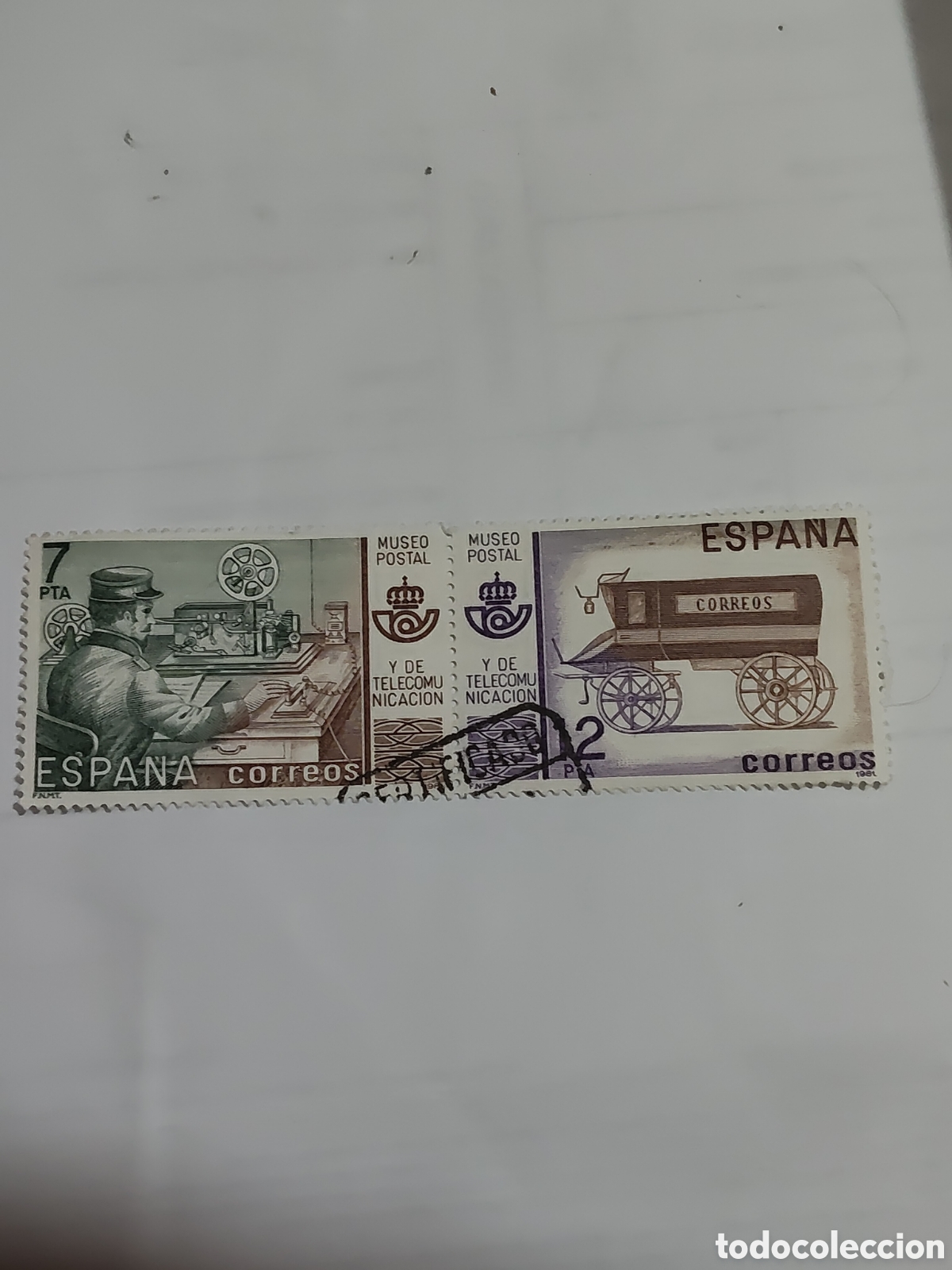 Sellos: Bloque de 2 sellos de Espa&ntilde;a Museo postal y de telecomunicaciones 1981