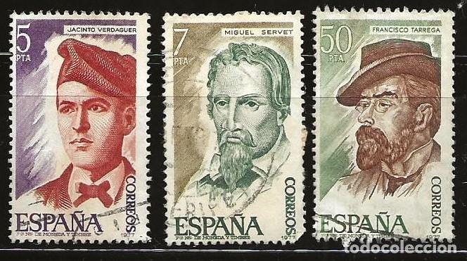 Sellos: ESPA&Ntilde;A - LOTE DE 3 SELLOS - PERSONAJES (USADO) LOTE 332