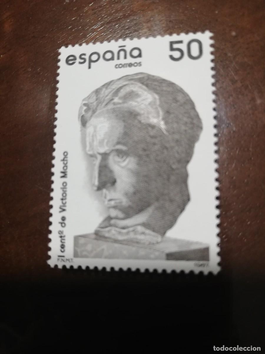 Sellos: ESPA&Ntilde;A A&Ntilde;O 1987.- CENTENARIO DEL NACIMIENTO DE VICTORIO MACHO.- YT 2542