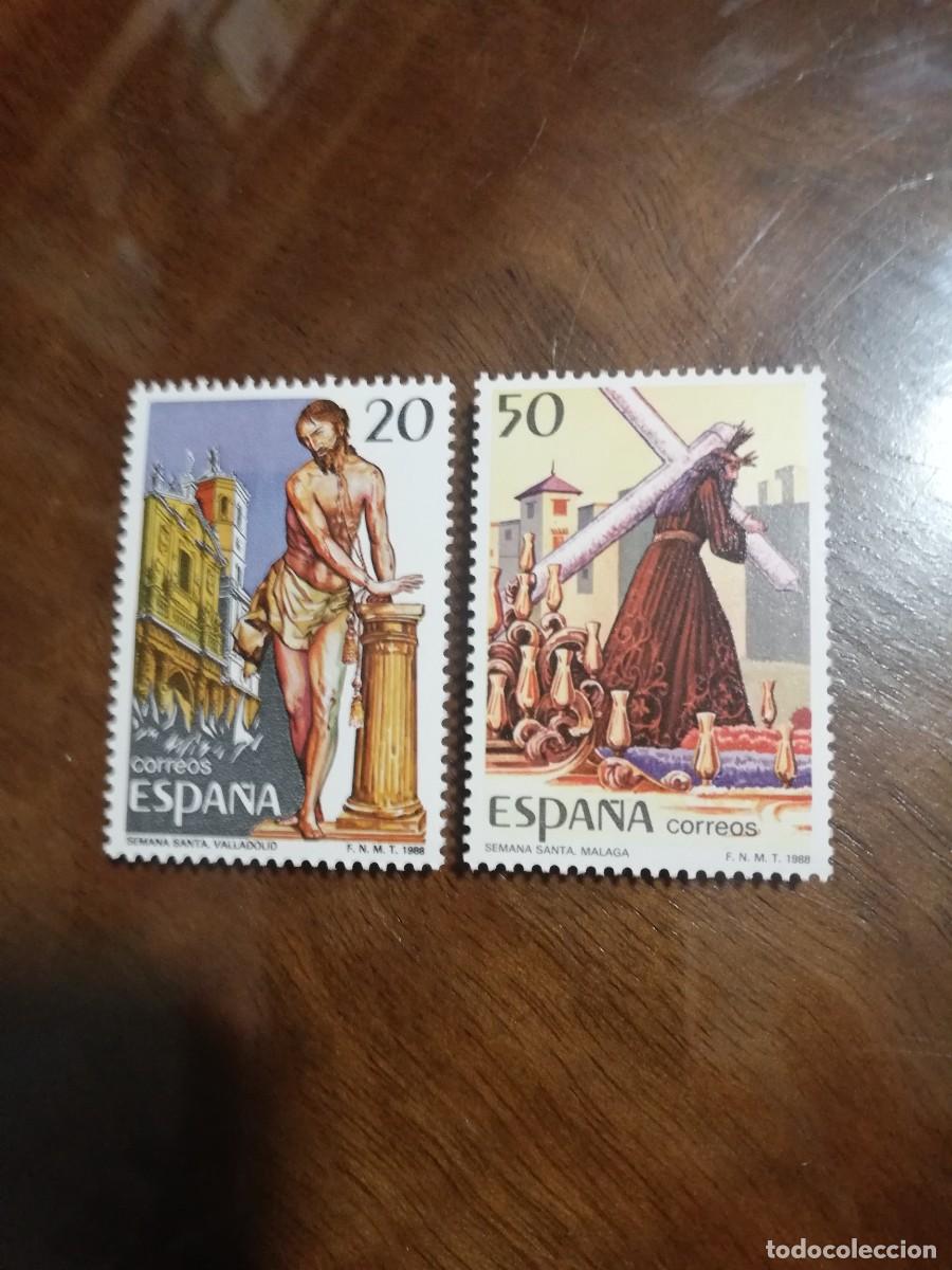 Sellos: ESPA&Ntilde;A A&Ntilde;O 1988.- GRANDES FIESTAS POPULARES DE ESPA&Ntilde;A.- (SEMANA SANTA VALLADOLID Y MALAGA) YT2549/50