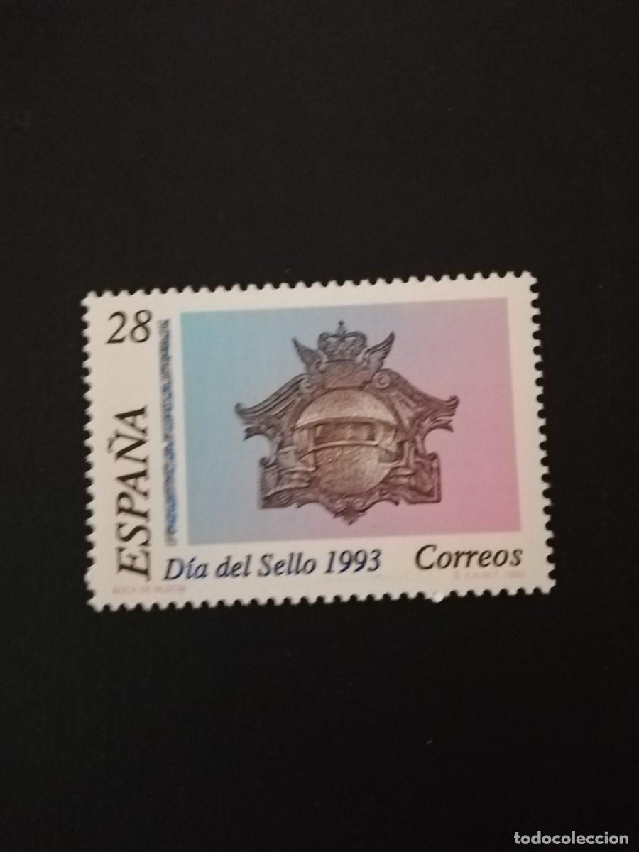 Sellos: ESPA&Ntilde;A 1993.- DIA DEL SELLO.- YT 2836