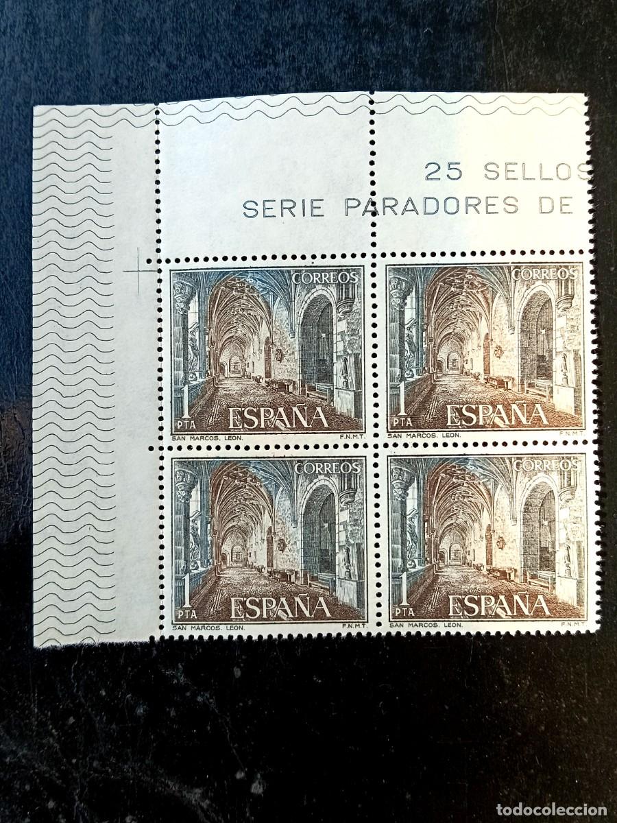 Sellos: Espa&ntilde;a 1976 - Edifil 2334 - Paradores Nacionales. Hostal de San Marcos (Le&oacute;n). Nuevos. Bloque de 4