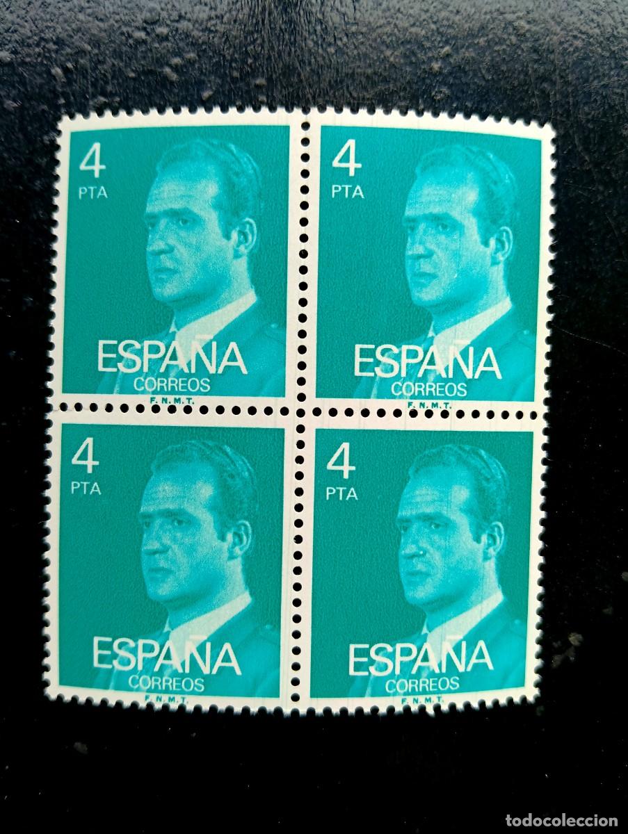 Sellos: Espa&ntilde;a 1977 - Edifil 2391 - Don Juan Carlos I. Efigie del Rey. Nuevos. Bloque de 4