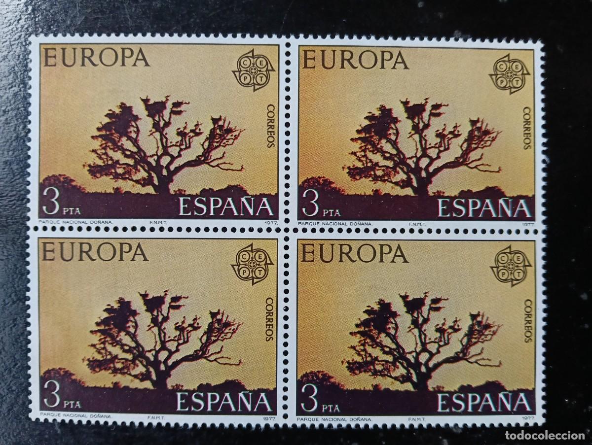 Sellos: ESPA&Ntilde;A 1977 - EDIFIL 2413 - BLOQUE DE CUATRO. EUROPA. PARQUES NATURALES. NATURALEZA