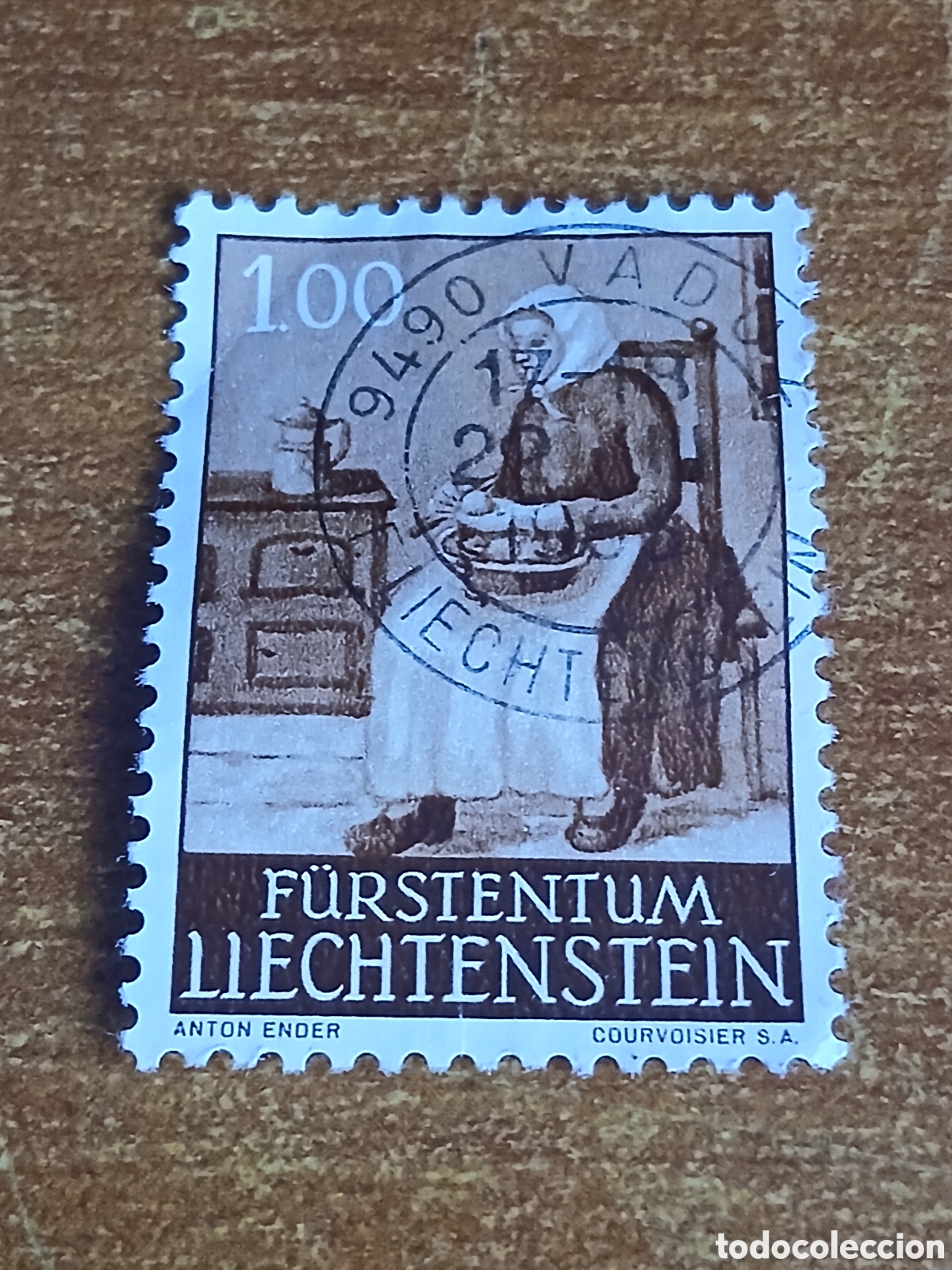 Sellos: Sello Liechtenstein 1.961 Madre de Famila en la Cocina -100 francos-