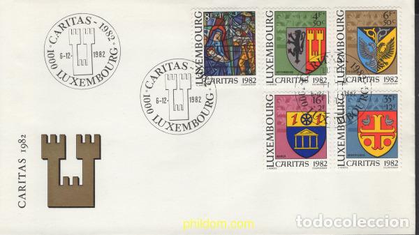 Stamps: 432576 MNH LUXEMBURGO 1982 CARITAS. ESCUDOS Y VIDRIERA