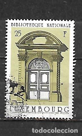 Sellos: 1988: Portales cl&aacute;sicos - La biblioteca nacional. 1720 (usado)