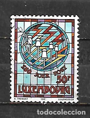 Sellos: 1992: 150 Aniv de los correos y telecomunicaciones. Vidrieras de Auguste Tr&eacute;mont (usado)
