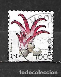 Sellos: 2004: Setas de Luxemburgo - Estrella roja (usado) autoadhesivo