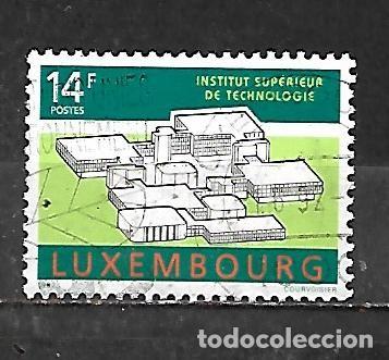 Sellos: 1992: Instituto superior de tecnolog&iacute;a. 1976 (usado)