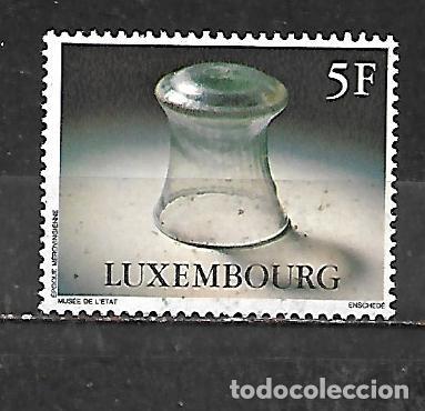 Sellos: 1976: Arqueolog&iacute;a merovingia - Vaso. Siglos V - VI (MNH**)