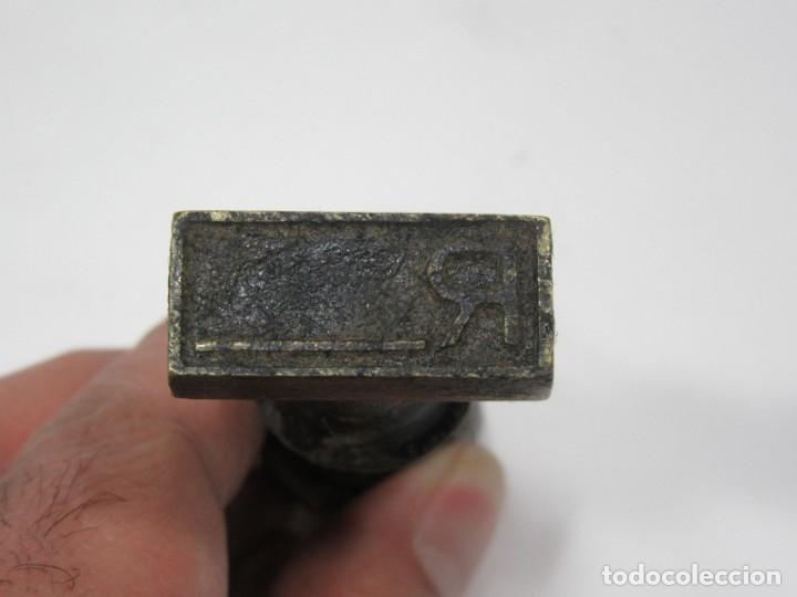 Sellos: Matasellos de Correos en bronce. Registro. - Foto 3
