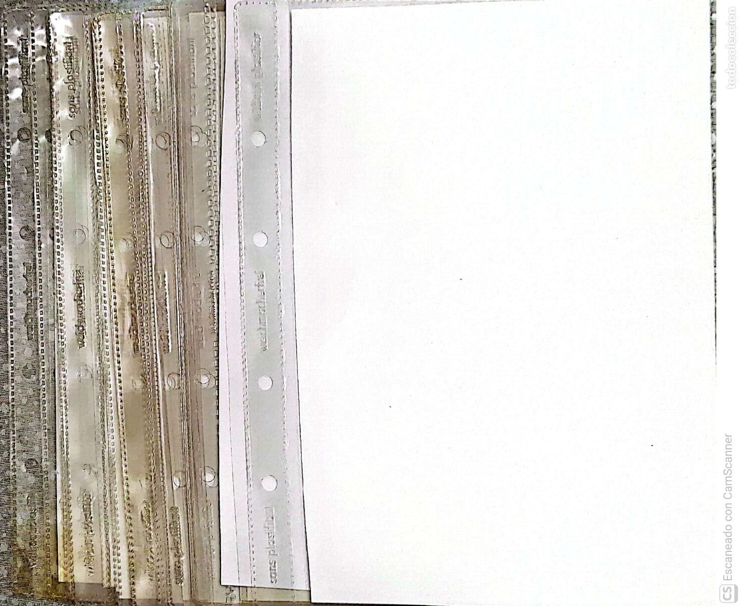 Sellos: 17 Hojas de pl&aacute;stico transparentes del tama&ntilde;o 20,5 x 27,5 cm, con 1 compartimiento, con 4 agujeros y