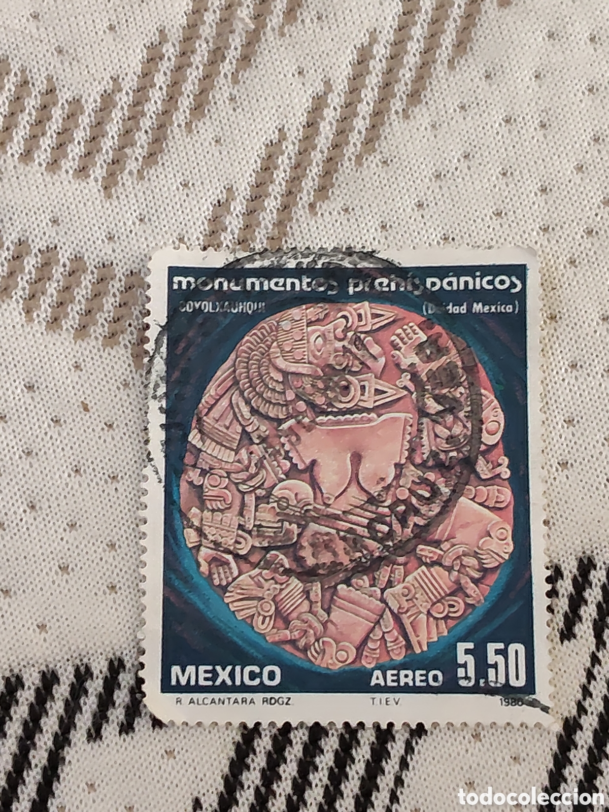 Sellos: Sello de M&eacute;xico relieve de la Deidad Coyolxauhqui 1980