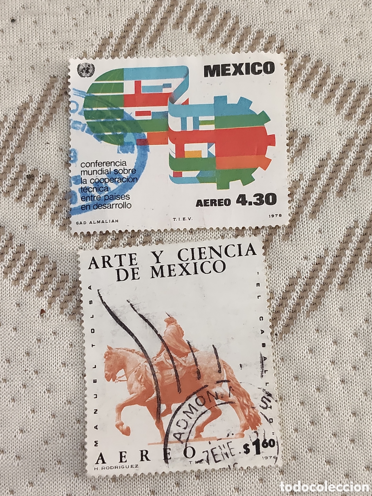 Sellos: 2 sellos antiguos de Mexico