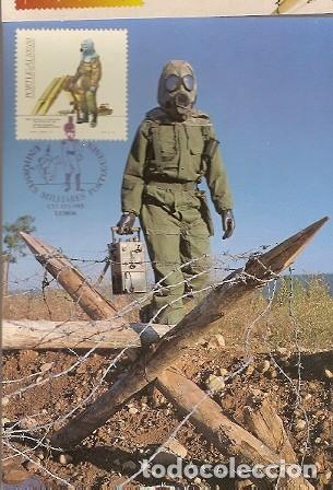 Timbres: Portugal & Maxi, Uniformes Militares, Soldado de Ingenier&iacute;a con Protecci&oacute;n NBQ, Lisboa 1985 (63)