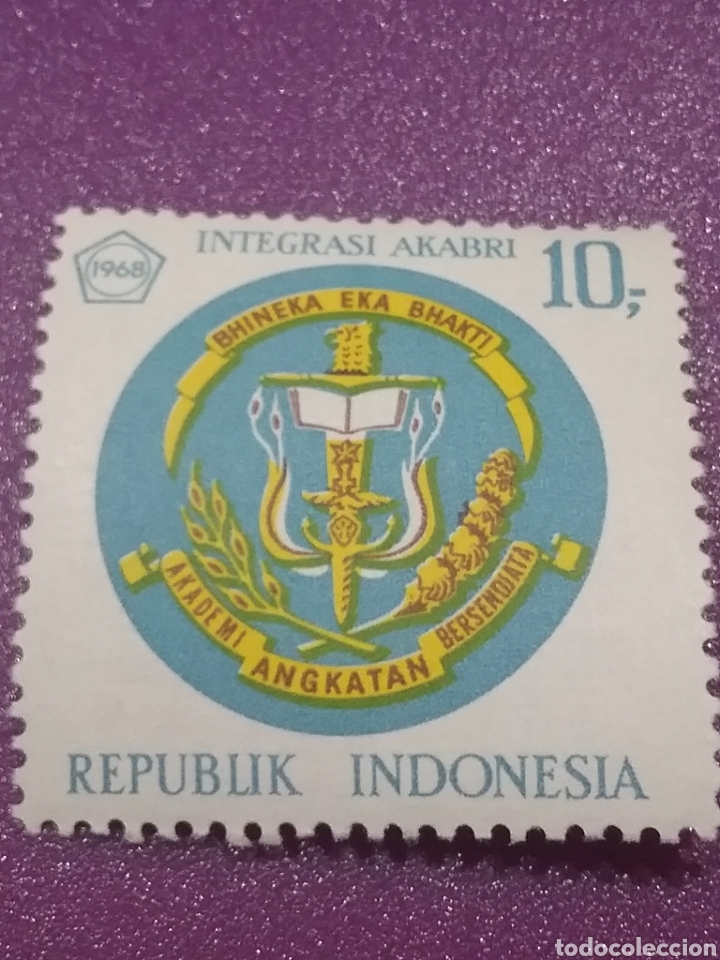Sellos: Sello R. Indonesia nuevo/1968/academia/militar/nacional/escudo/armas/emblema/espada/militar