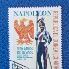 Sellos: SELLO USADO GUINEA ECUATORIAL 1974 NAPOLEÓN - UNIFORMES MILITARES. Lote 375033234