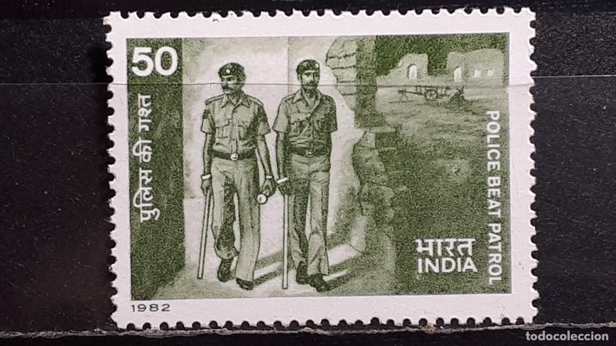 Sellos: UNIFORMES MILITARES. INDIA. A&Ntilde;O 1982. **. YVERT 731