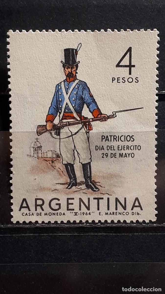 Sellos: MILITAR. ARGENTINA. A&Ntilde;O 1964. **. YVERT 687
