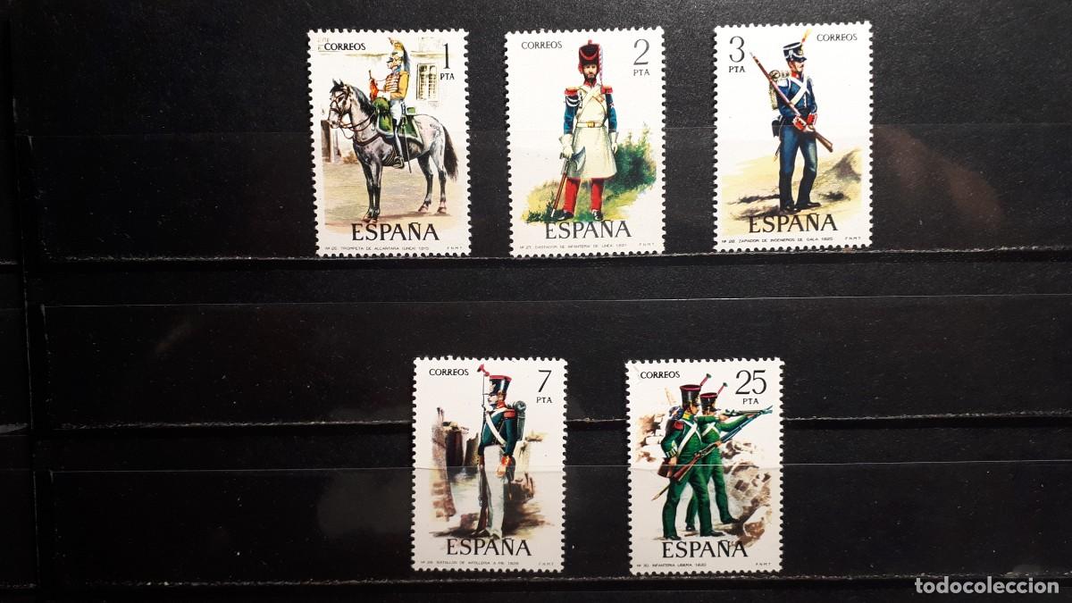 Sellos: MILITAR. ESPA&Ntilde;A. **. A&Ntilde;O 1976. Edifil 2350/4