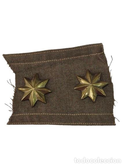 Sellos: Insignia en forma de escudo - Foto 1