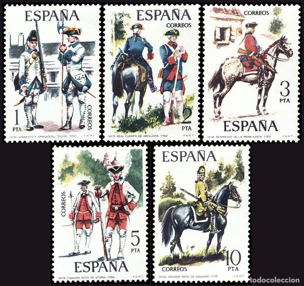 Sellos: 5v Espa&ntilde;a, 1975 | Unif. Militares (IV) | Ed: 2236/40, Yv: 1890/4, Mi: 2130/4, SG: 2290/4 MNH **