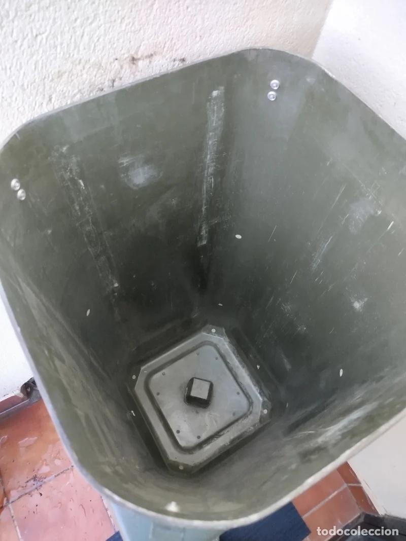 Sellos: Caja de munici&oacute;n militar grande - Foto 5