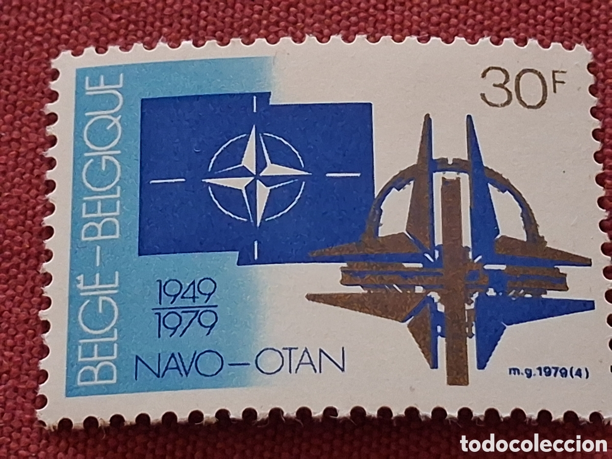 Sellos: Sello B&eacute;lgica nuevo 1979. 30Aniv tratado atlantico Norte. OTAN. Militar. Emblema. Bandera.