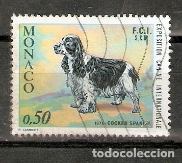 Sellos: M&Oacute;NACO. 1971. FAUNA . PERRO - Foto 1