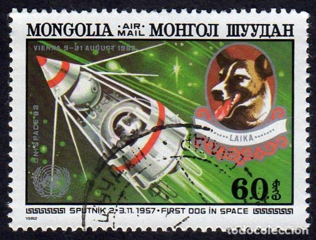 Sellos: Mongolia. Sputnik 2. 1982. YT-PA138. Usado
