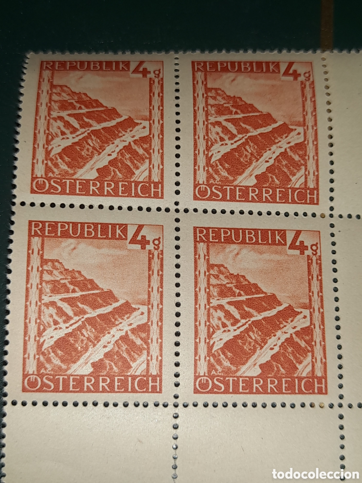 Sellos: Sello Austria nuevo 1946. Paisajes. Vistas. Erzberg. Monta&ntilde;a. Naturaleza.