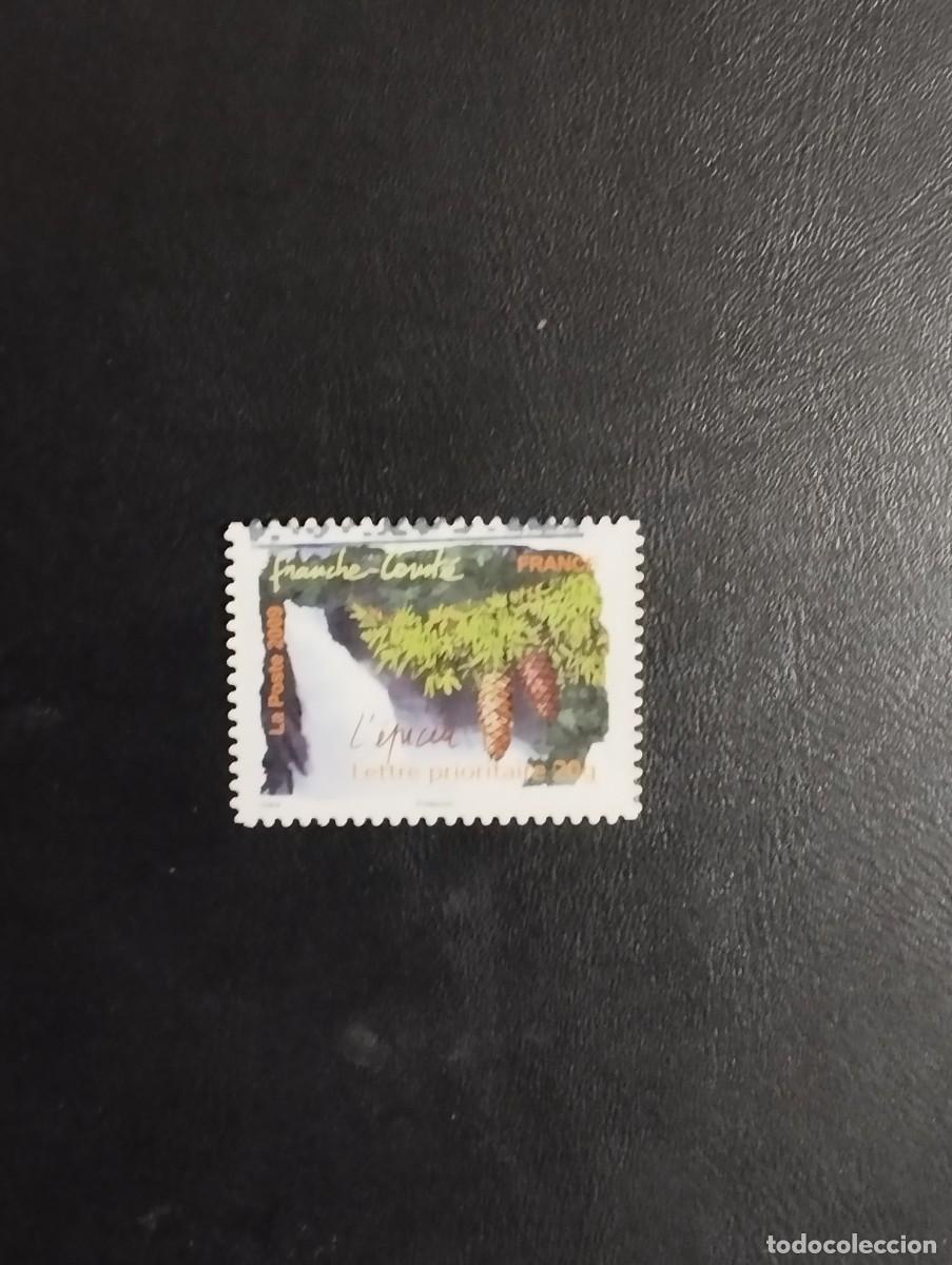 Sellos: 22.04/ Francia. Autoadhesivo. Sello en usado. Paisaje
