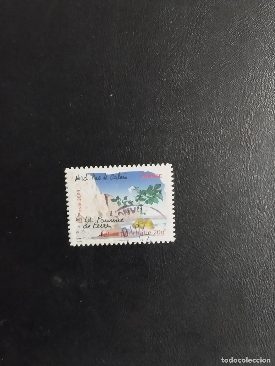 Sellos: 22.04/ Francia. Autoadhesivo. Sello en usado. Paisaje