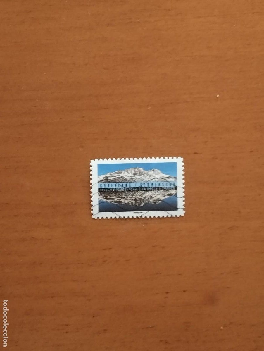 Sellos: 22.04/ Francia. Autoadhesivo. Sello en usado. Paisaje