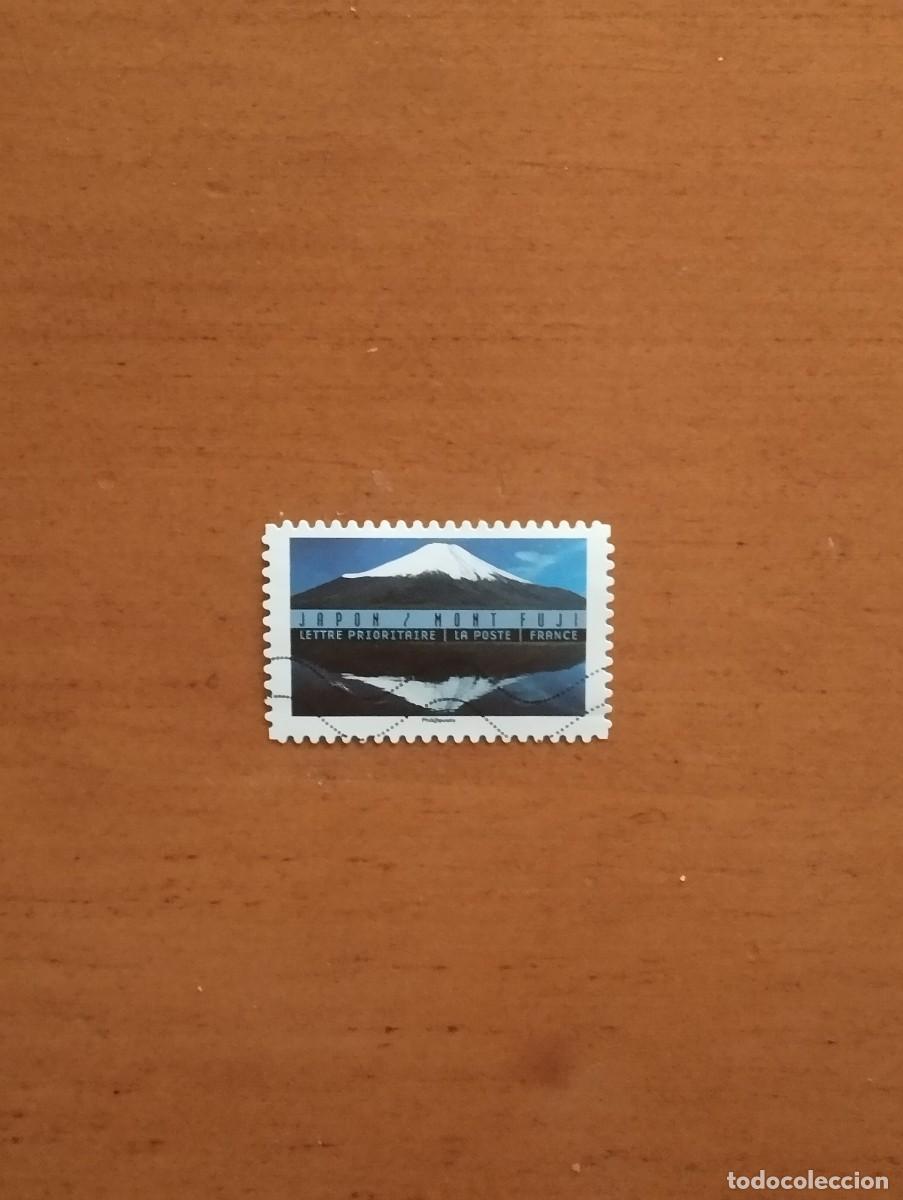 Sellos: 22.04/ Francia. Autoadhesivo. Sello en usado. Paisaje