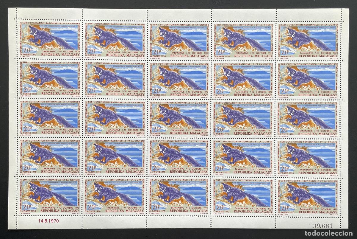 Sellos: Madagascar 1970 YT 480 bloque conferencia naturaleza aye-aye Tananarive