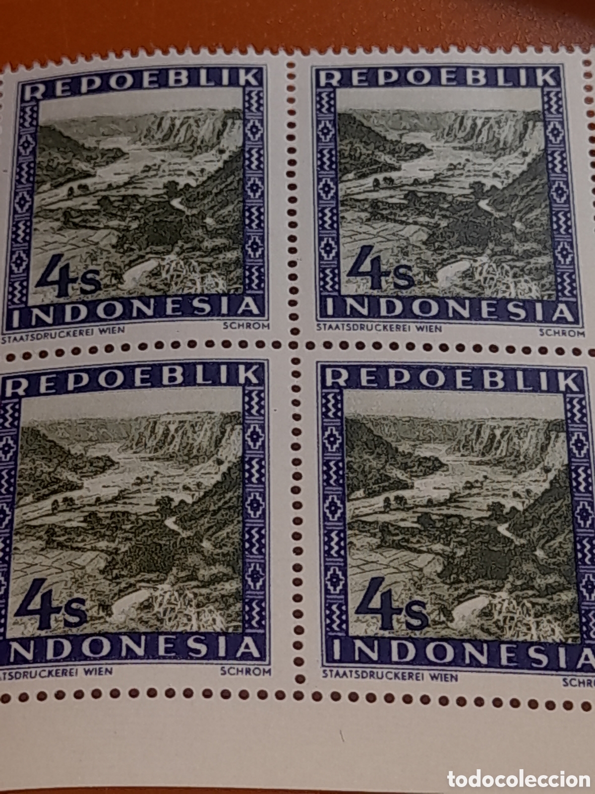 Sellos: Sello (1/24v) Indonesia nuevo 1947-1948. Inscripcion Repoeblik. Ca&ntilde;&oacute;n B&uacute;falo. Naturaleza. Acantilado