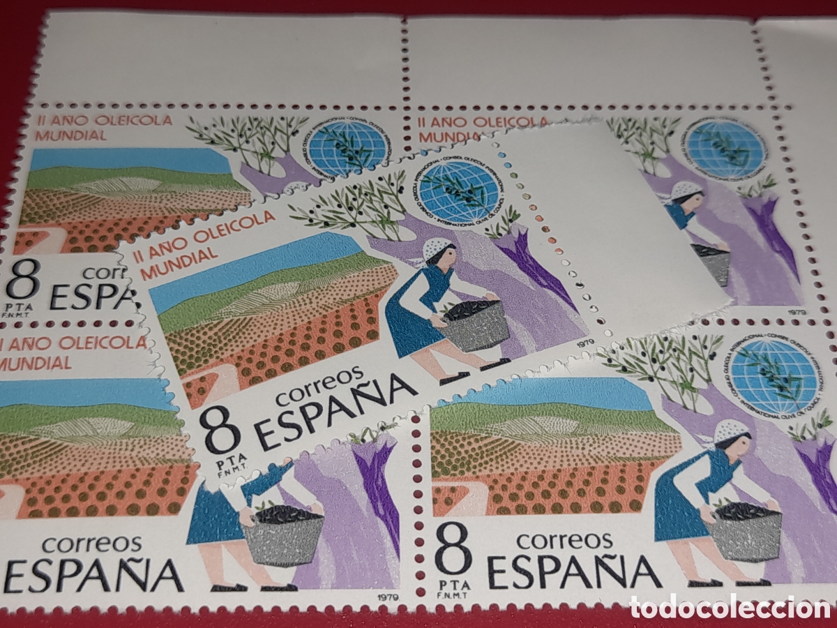 Sellos: Sello Espa&ntilde;a nuevo 1979. II a&ntilde;o oleicola inter. Campo. Agricultura. Cosecha. Vi&ntilde;as. Olivos. Naturale