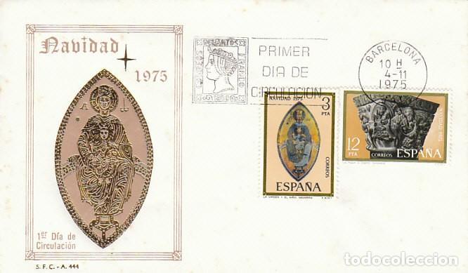 Sellos: Edifil 2300/1. Navidad, Retablo del Santuario de San Miguel (Navarra) primer d&iacute;a 4-11-1975 SFC SERIE