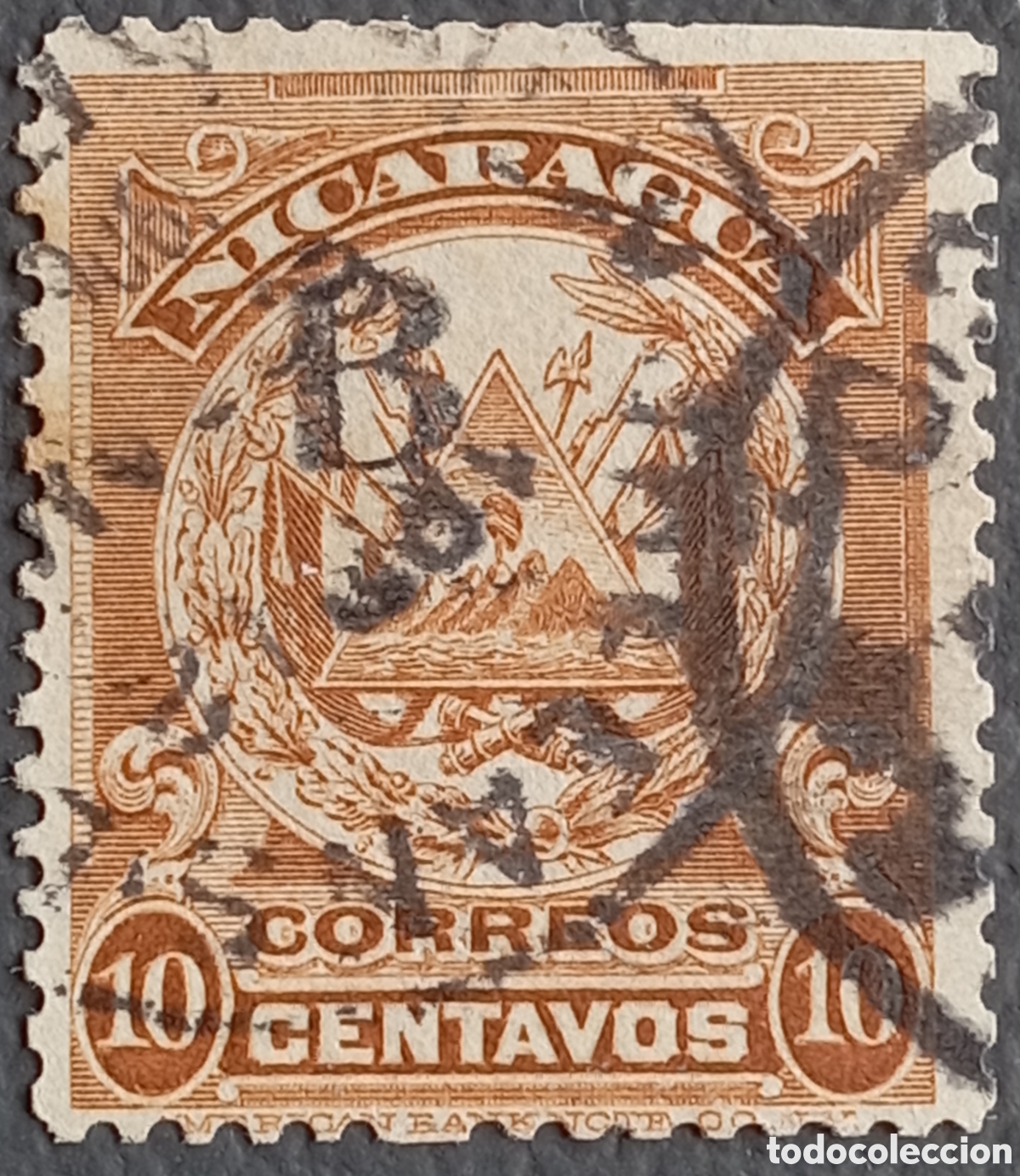 Sellos: Nicaragua 1905 - 10c Escudo Nacional - Sobrecarga &rdquo;B&rdquo; Bluefields - Scott #1L25 / Yvert #214