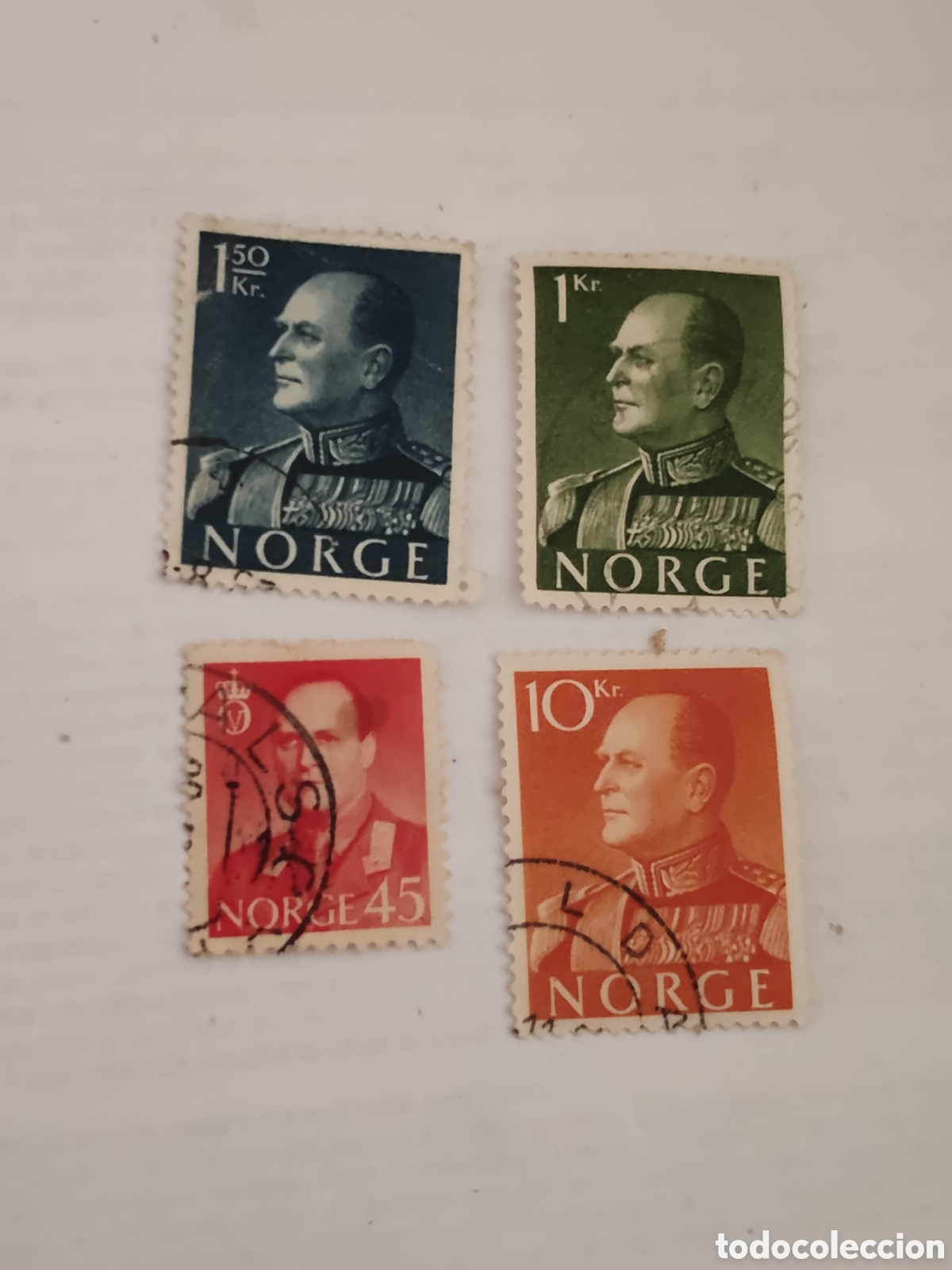 Sellos: 4 Sellos de Noruega Rey Olav V 1958