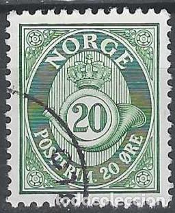 Sellos: NORUEGA 1937-78 - CUERNO POSTAL Y CIFRA, VERDE, FONDO RAYADO - USADO