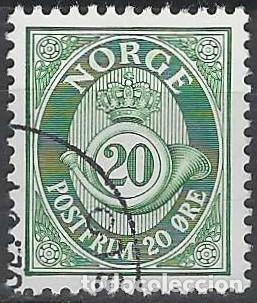 Sellos: NORUEGA 1937-78 - CUERNO POSTAL Y CIFRA, VERDE, FONDO RAYADO - USADO