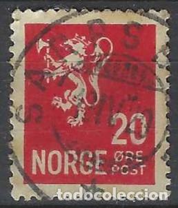 Sellos: NORUEGA 1937-40 - LE&Oacute;N, ESCUDO NACIONAL, ROJO - USADO