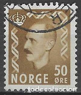 Sellos: NORUEGA 1950-51 - REY HAAKON VII, MARR&Oacute;N OLIVA - USADO