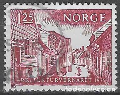 Sellos: NORUEGA 1975 - A&Ntilde;O EUROPEO DE PROTECCI&Oacute;N DE EDIFICIOS, ANTIGUAS CALLES DE STAVANGER - USADO