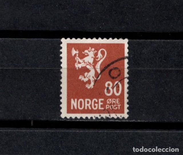 Sellos: Sello usado. Le&oacute;n rampante. Sello de 80 ore. 1946 noviembre. Yvert 292.